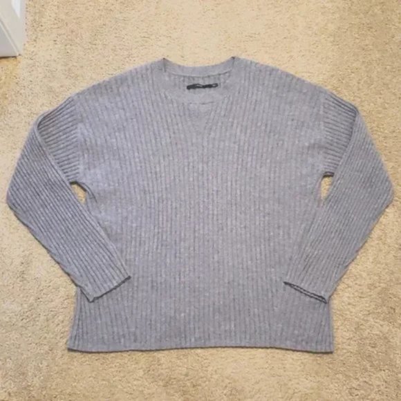 🎉 *flawless* J Brand "Tiffany" CASHMERE ribbed Sweater 🎉 - Picture 1 of 4
